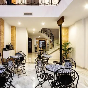 https://hotel-boutique-palacio-de-la-veracruz.es-andalucia.com